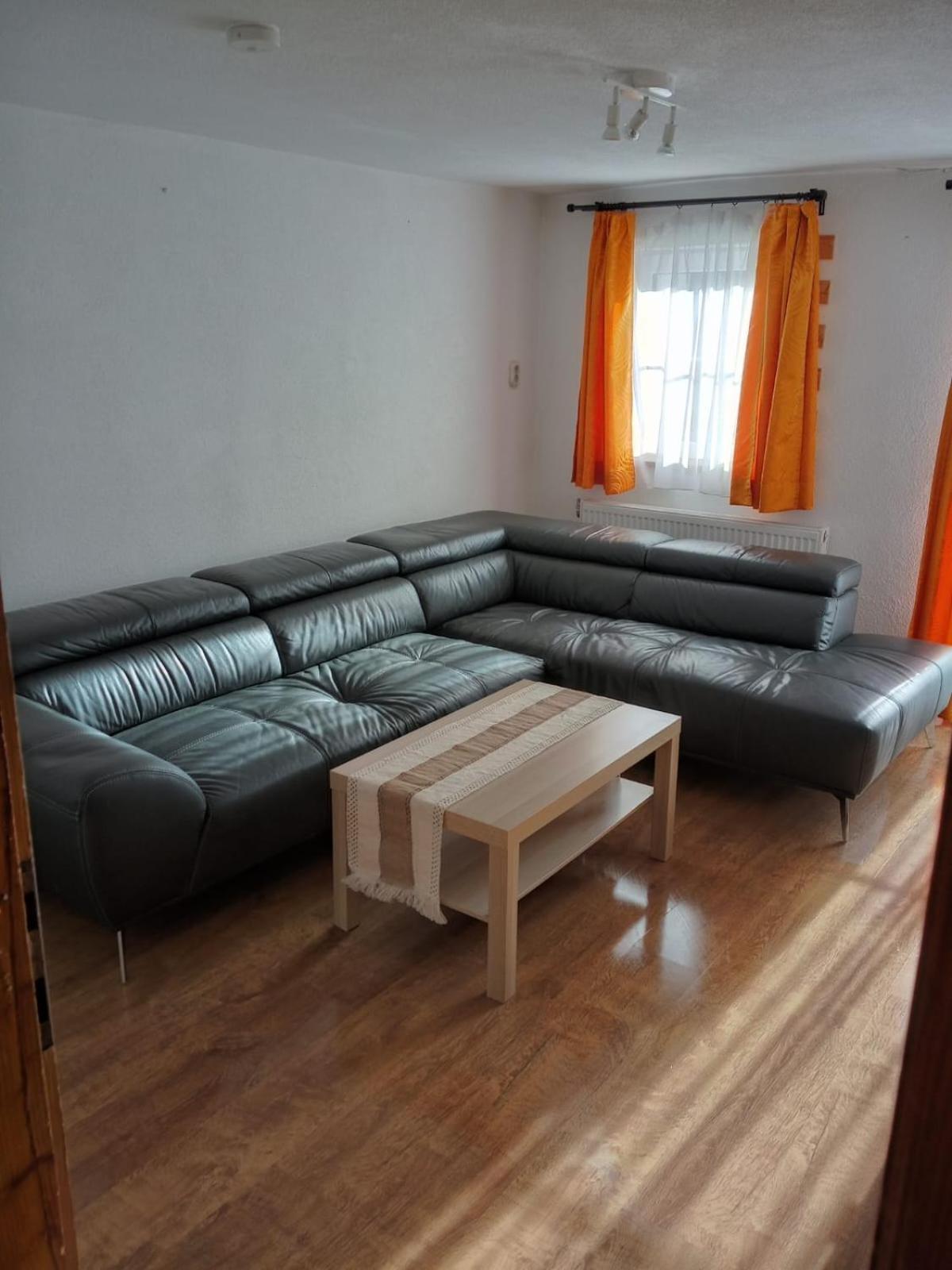 Ferienwohnung Peter Umhausen Bagian luar foto